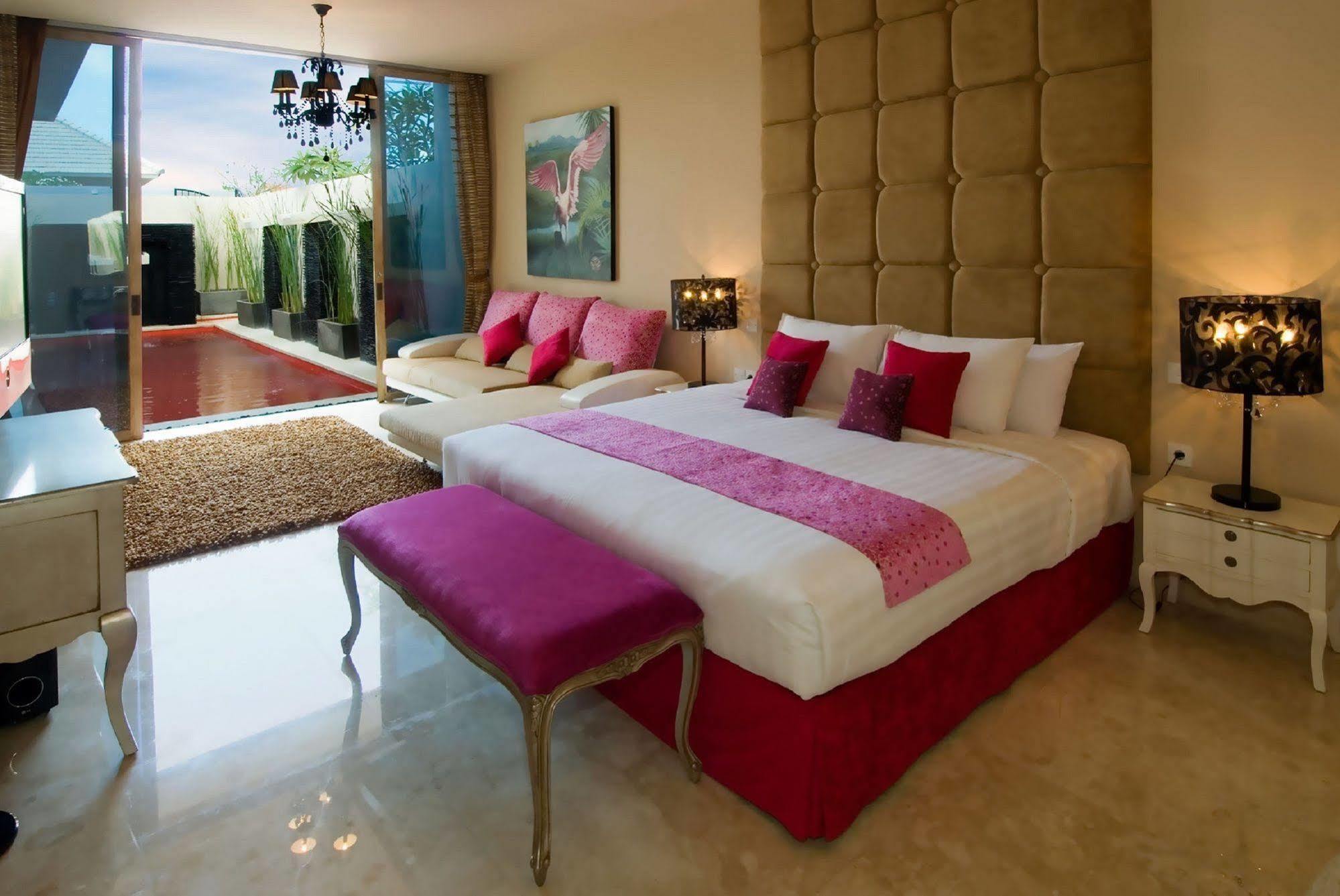 Kamuela Villas Seminyak Exterior photo