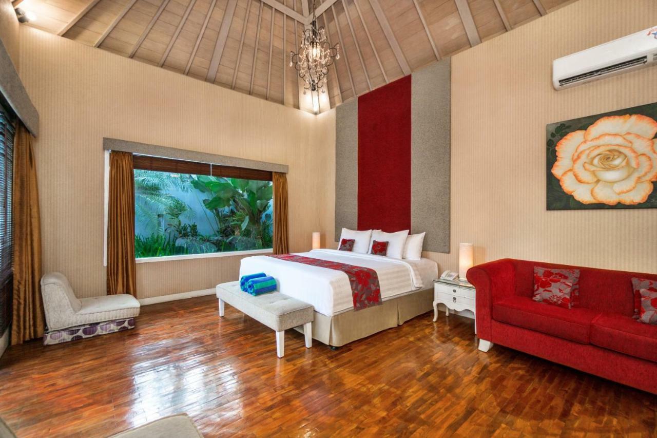 Kamuela Villas Seminyak Exterior photo